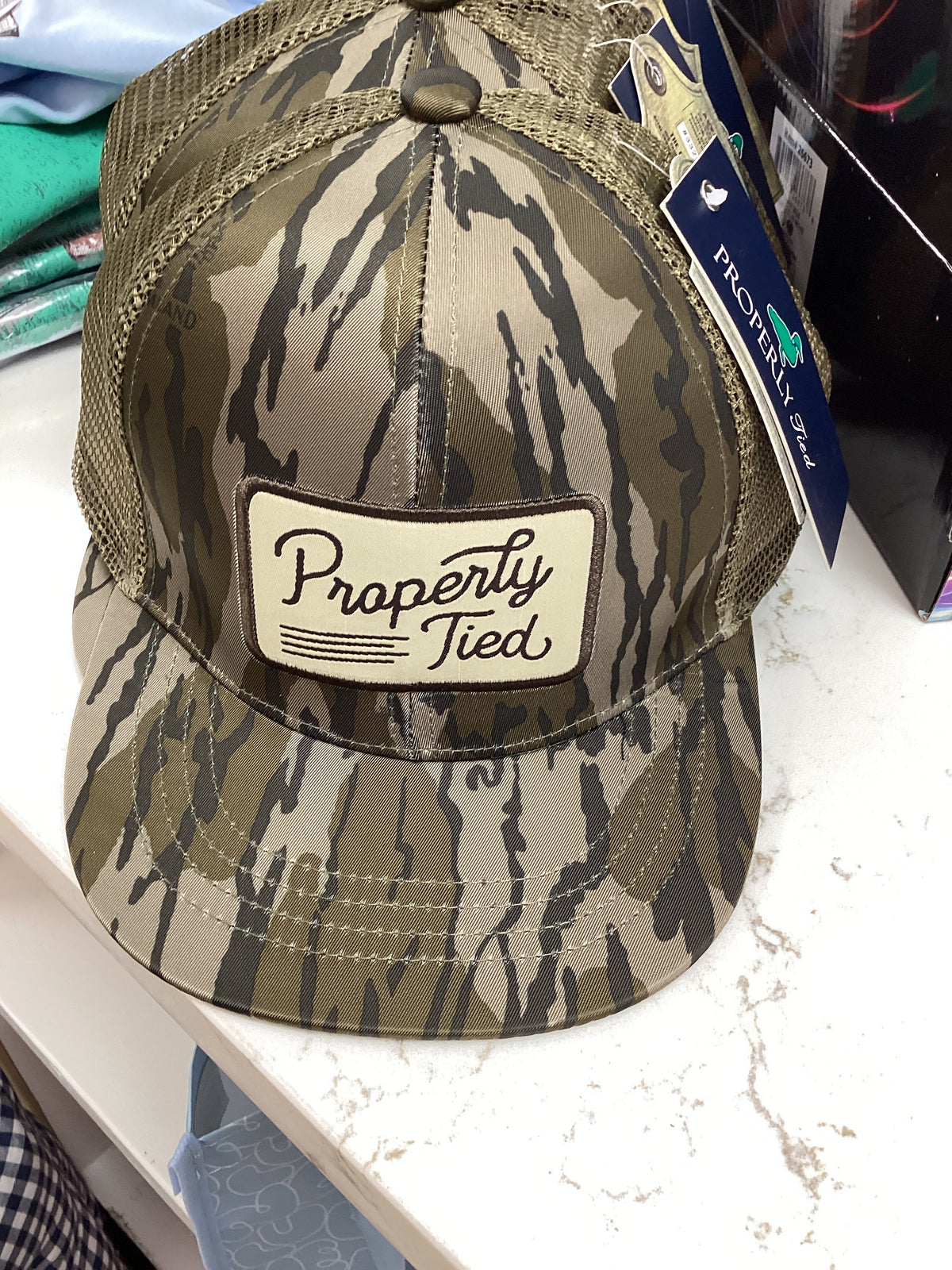 PT Mossy Oak Trucker Hat