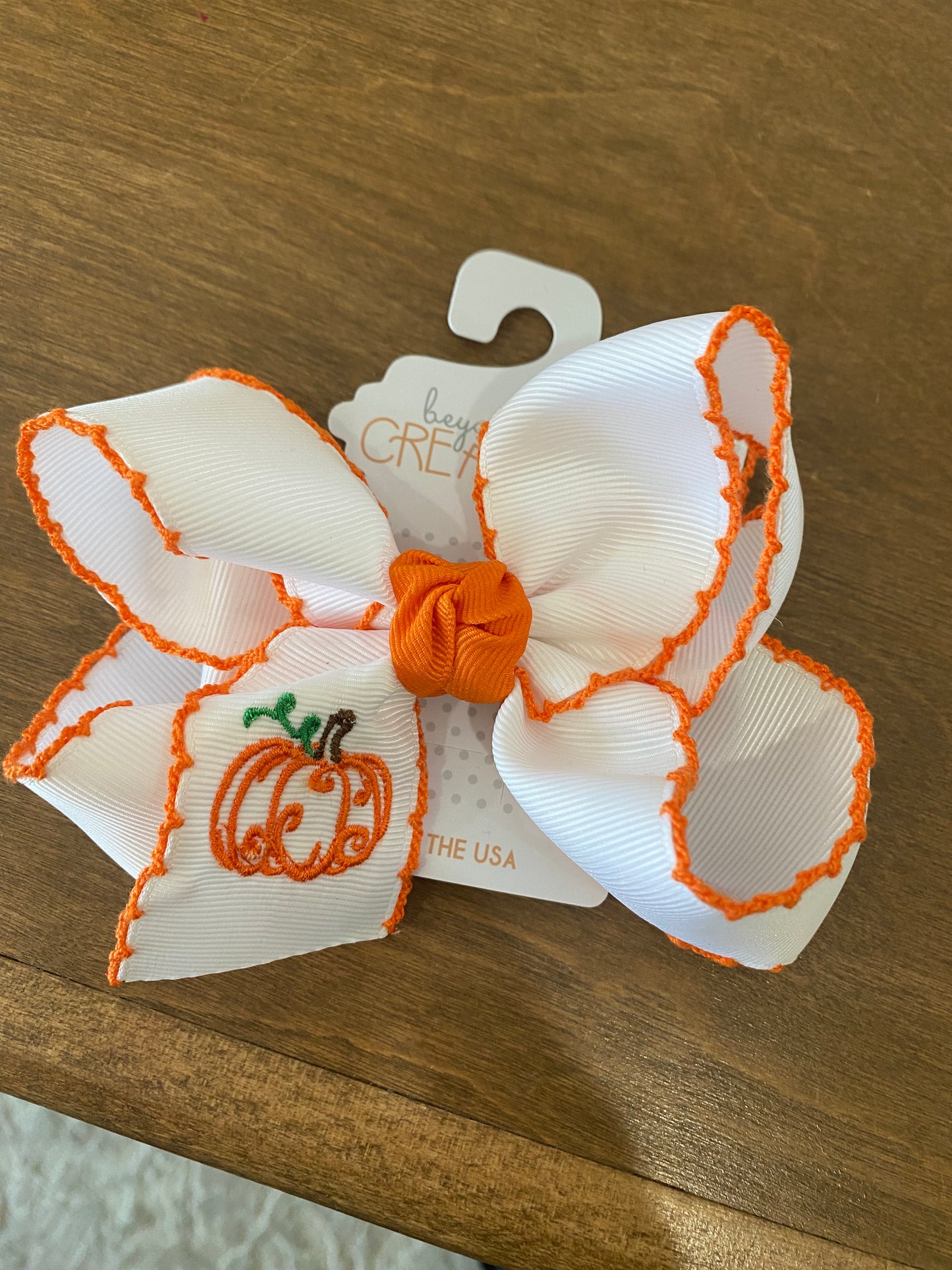 Pumpkin bow