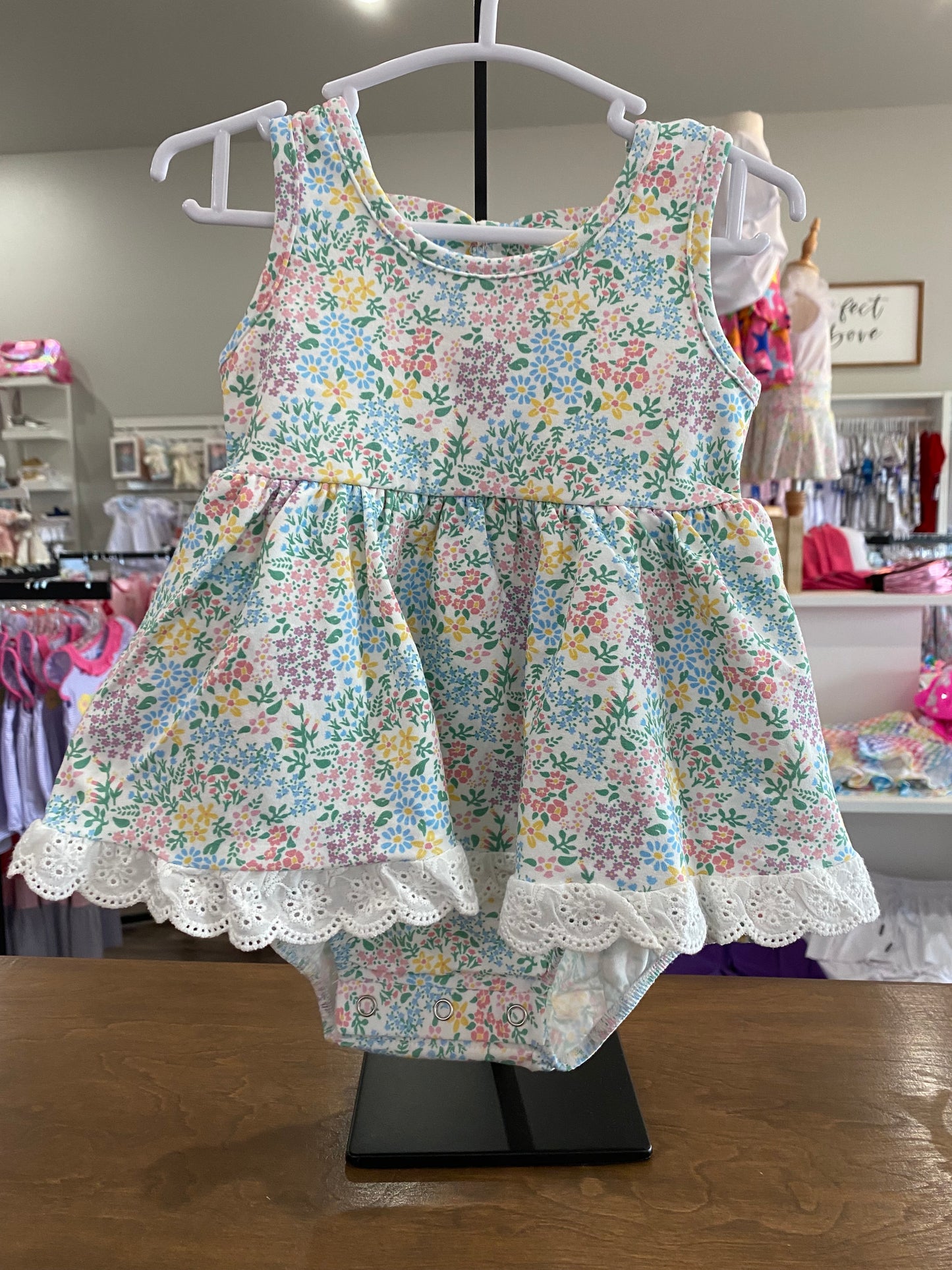 Swoon baby Dainty Floral Bubble
