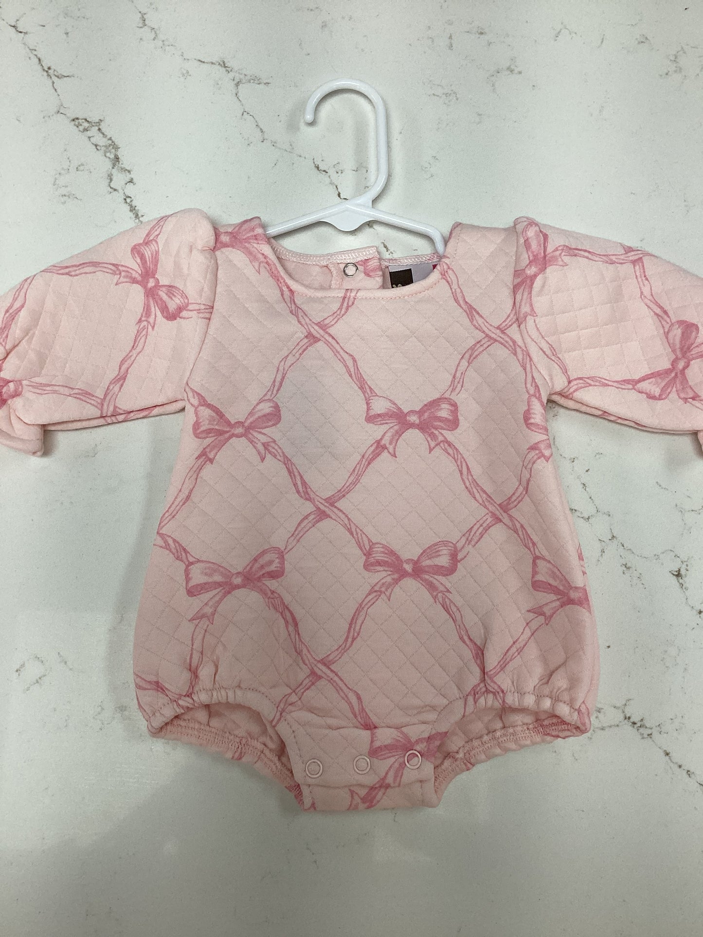 BS Pink Bow Quilted Bubble