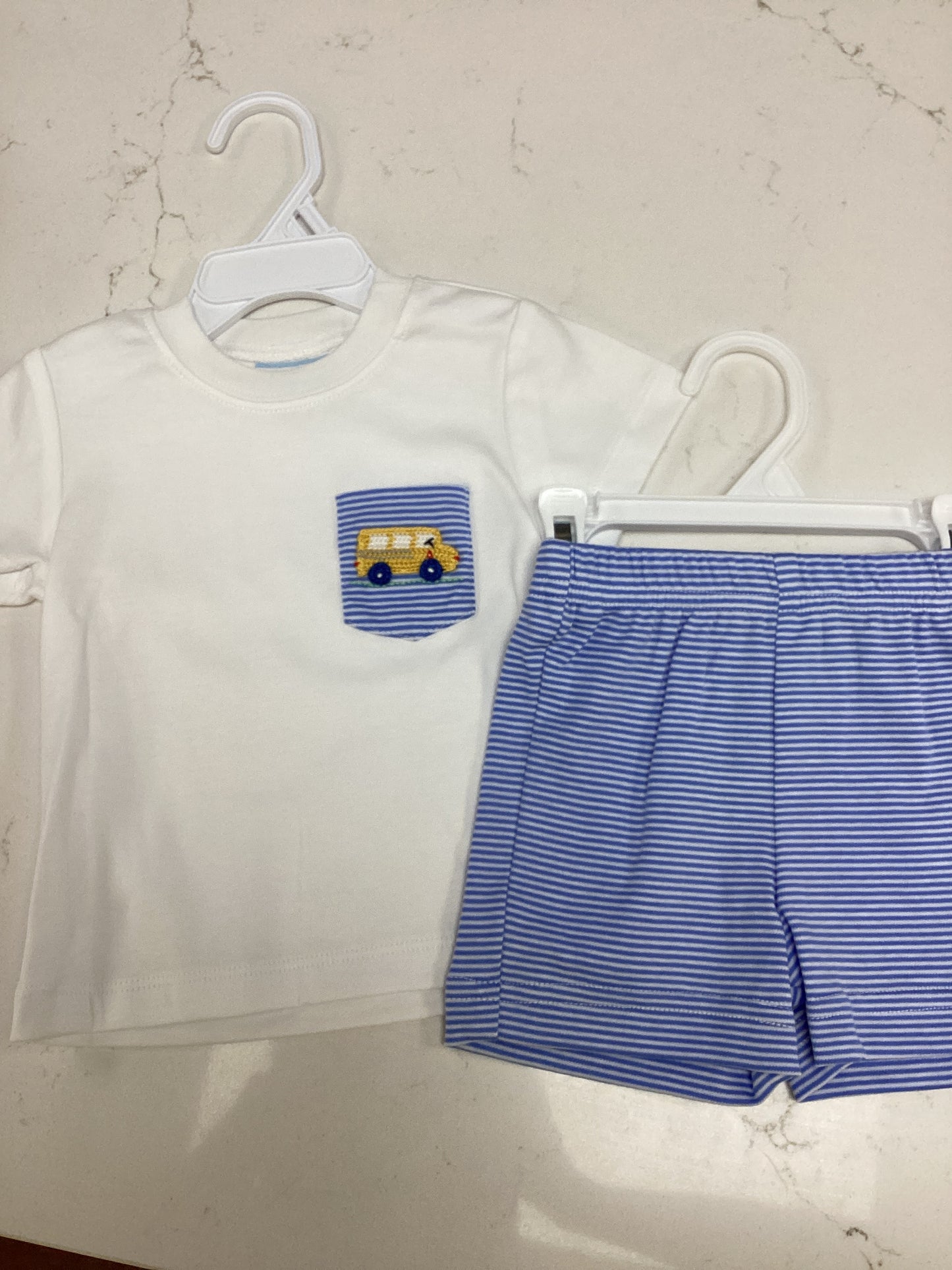 Petit Bebe Bus Short Set